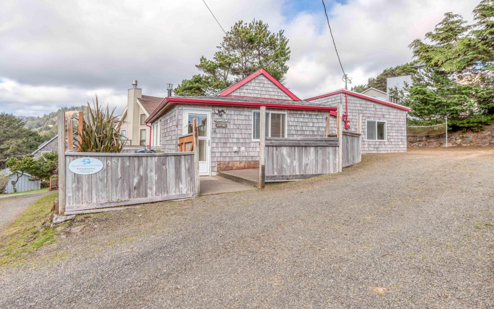 Birds Eye Beach House Lincoln City Exterior photo